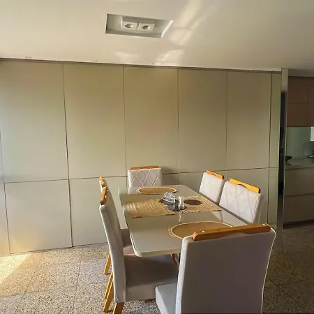 Flat Particular Em Blue Tree Towers Beira Mar