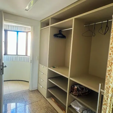 Flat Particular Em Blue Tree Towers Beira Mar 3*