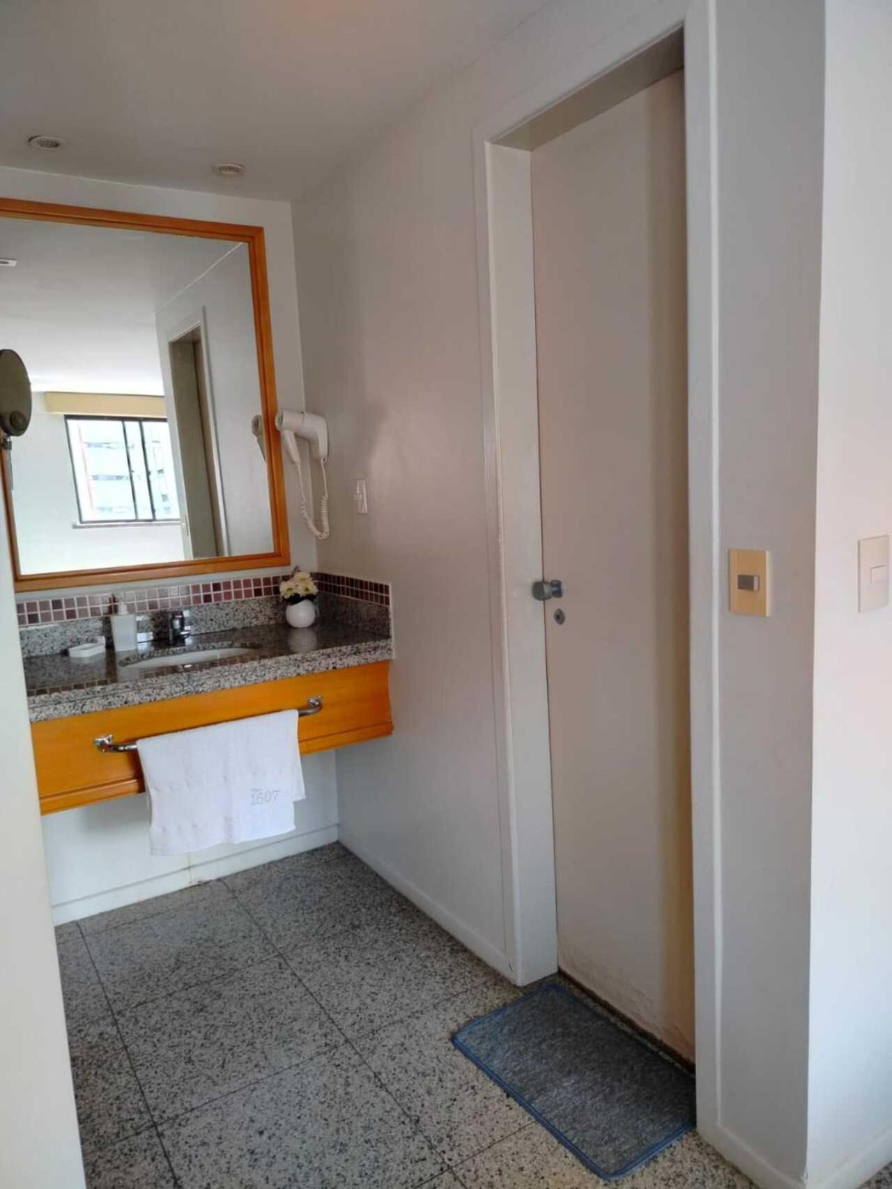 Flat Particular Em Blue Tree Towers Beira Mar *