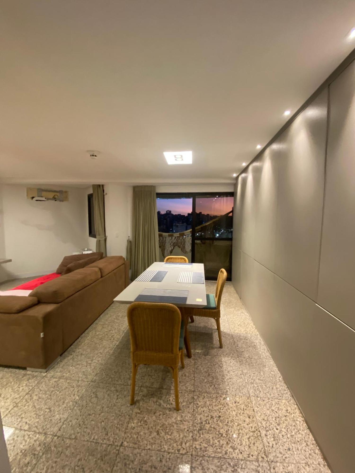 Flat Particular Em Blue Tree Towers Beira Mar